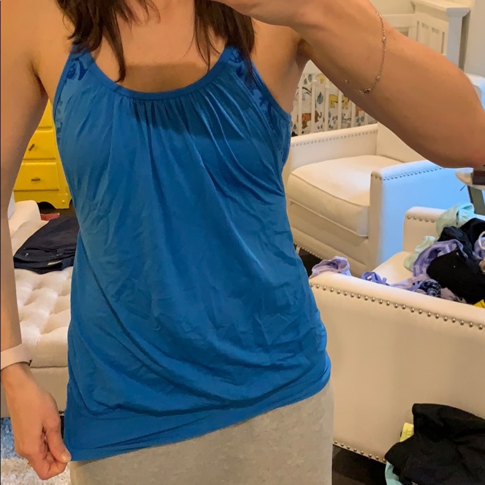 Lululemon tank with built in sports bra